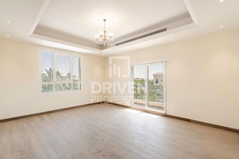 Villa in The Villa, Dubai, UAE 5 bedrooms, 743 sq.m. № 655520 - photo 21