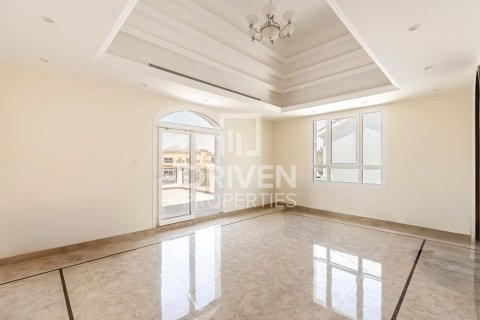 Villa in The Villa, Dubai, UAE 5 bedrooms, 743 sq.m. № 655520 - photo 10