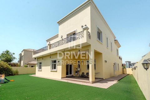 Villa in The Villa, Dubai, UAE 5 bedrooms, 743 sq.m. № 655520 - photo 7