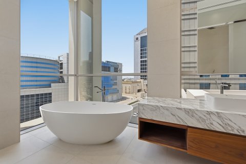 Üürile anda katusekorter asukohaga Business Bay, Dubai, AÜE: 4 magamistoaga, 444.21 m² Nr 749599 - pilt 24