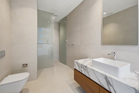 Üürile anda katusekorter asukohaga Business Bay, Dubai, AÜE: 4 magamistoaga, 444.21 m² Nr 749599 - pilt 26
