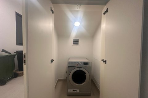 Vilă de închiriat în Tilal City, Sharjah, EAU 5 dormitoare, 509.29 mp. №749600 - poză 8