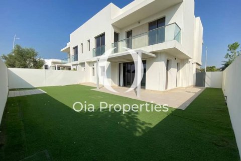 Villa te koop in Yas Island, Abu Dhabi, VAE 4 slaapkamers, 450 vr.m., nr 644589 - foto 1