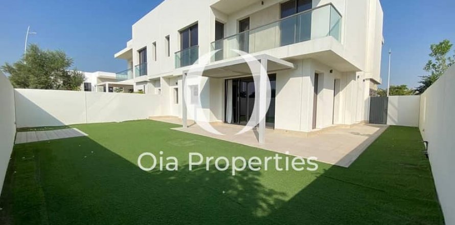 Villa in Yas Island, Abu Dhabi, VAE 4 slaapkamers, 450 vr.m. nr 644589