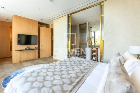 Apartment til salg i The World Islands, Dubai, UAE 1 soveværelse, 304.16 kvm № 742070 - foto 6