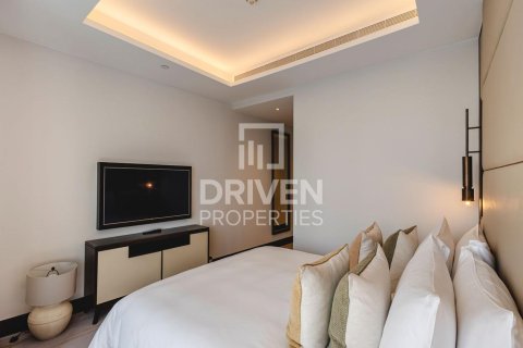Apartment in Downtown Dubai (Downtown Burj Dubai), Dubai, UAE 4 bedrooms, 235.7 sq.m. № 742074 - photo 9