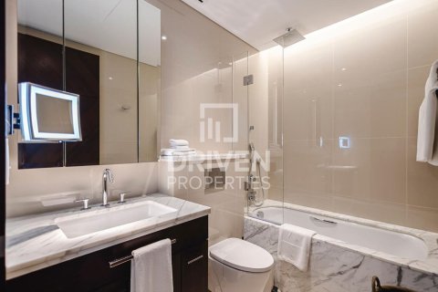 Apartment in Downtown Dubai (Downtown Burj Dubai), Dubai, UAE 4 bedrooms, 235.7 sq.m. № 742074 - photo 14