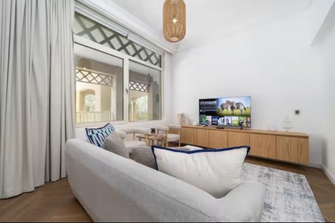 Apartament në Palm Jumeirah, Dubai, Emiratet e Bashkuara Arabe 1 dhomë gjumi, 69 m2. № 754340