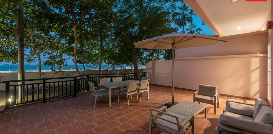 Apartmen di Palm Jumeirah, Dubai, UAE 1 bilik tidur, 145.1 meter persegi № 678943