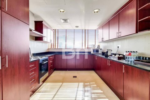 Hotelleilighet til leie i Barsha Heights (Tecom), Dubai, Emiratene 4 soverom, 326 kvm Nr. 643417 - Foto 7