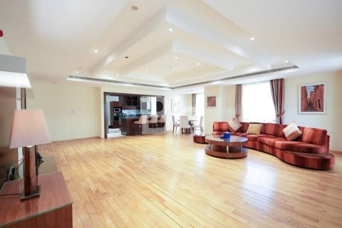 Ático en alquiler en Jumeirah Beach Residence, Dubai, EAU 4 dormitorios, 568 m2 № 643418 - foto 6