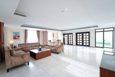 Penthouse à louer à Jumeirah Beach Residence, Dubai, EAU 4 chambres, 568 m2 № 643418 - photo 10