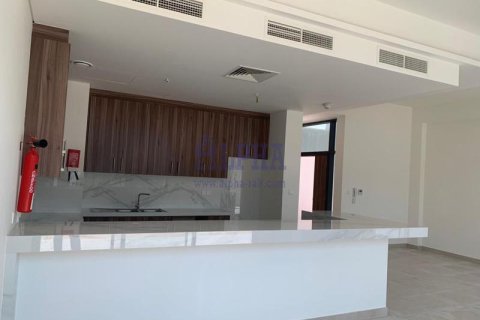 Vilë në Mina Al Arab, Ras Al Khaimah, Emiratet e Bashkuara Arabe 3 dhoma gjumi, 303.5 m2. № 710910 - Foto 11