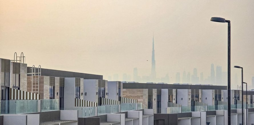 Dubai, संयुक्त अरब अमीरात में टाउनहाउस, 4 बेडरूम, 191.7 वर्ग मीटर, संख्या 640551