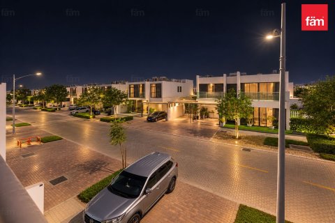 Városi lakóépület itt: Dubai, EAE, 3 hálószoba, 151.7 m², azonosító: 752048 - fénykép 23