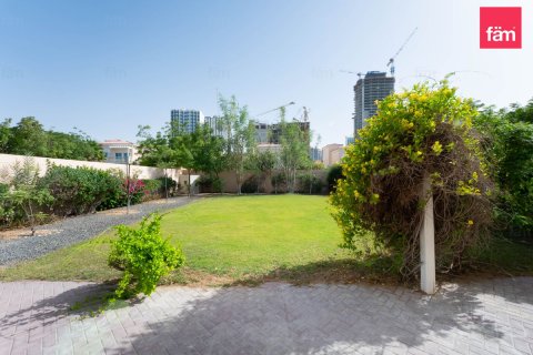 Városi lakóépület itt: Dubai, EAE, 2 hálószoba, 664.9 m², azonosító: 740508 - fénykép 18