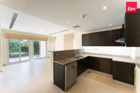Városi lakóépület itt: Dubai, EAE, 2 hálószoba, 664.9 m², azonosító: 740508 - fénykép 10