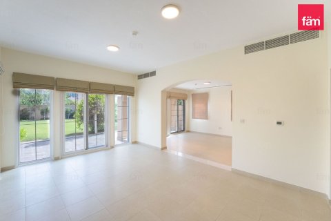 Városi lakóépület itt: Dubai, EAE, 2 hálószoba, 664.9 m², azonosító: 740508 - fénykép 7
