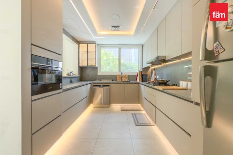 Vila di Dubai, UAE 3 bilik tidur, 332 meter persegi № 685898 - foto 4