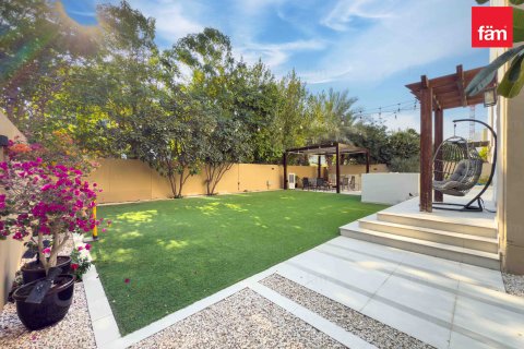 Vila di Dubai, UAE 3 bilik tidur, 332 meter persegi № 685898 - foto 17