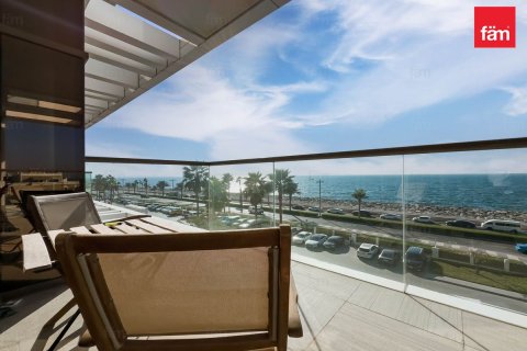 Appartamento a Palm Jumeirah, Dubai, EAU 2 camere da letto, 123.7 mq. № 689417