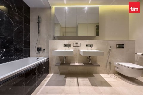 Apartment til leje i Palm Jumeirah, Dubai, UAE 2 soveværelser, 123.7 kvm № 689417 - foto 13