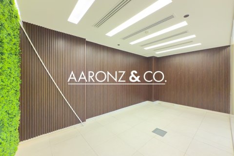 Birojs Business Bay, Dubaijā, AAE 95 m2 Nr. 679393 - attēls 11