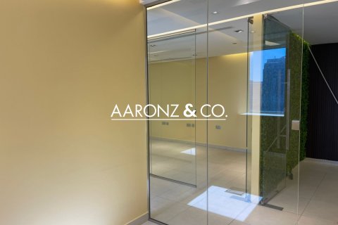 Birojs Business Bay, Dubaijā, AAE 95 m2 Nr. 679393 - attēls 5