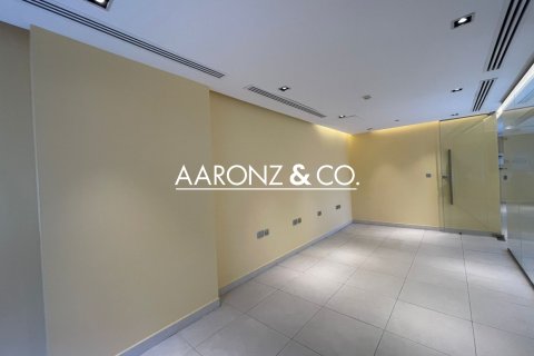 Birojs Business Bay, Dubaijā, AAE 95 m2 Nr. 679393 - attēls 4