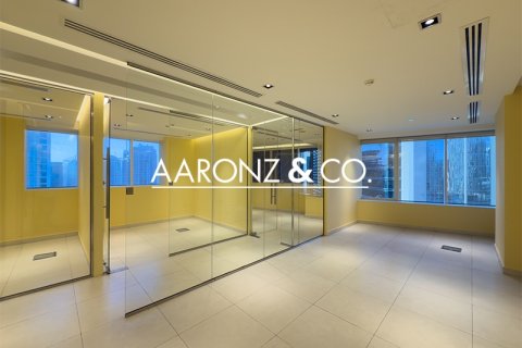 Birojs Business Bay, Dubaijā, AAE 95 m2 Nr. 679393 - attēls 9