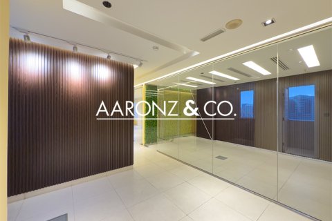 Birojs Business Bay, Dubaijā, AAE 95 m2 Nr. 679393 - attēls 10