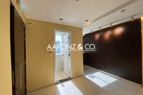 Birojs Business Bay, Dubaijā, AAE 95 m2 Nr. 679393 - attēls 2