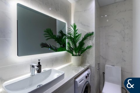 Apartment in Dubai Marina, Dubai, UAE 1 bedroom, 61 sq.m. № 698067 - photo 6