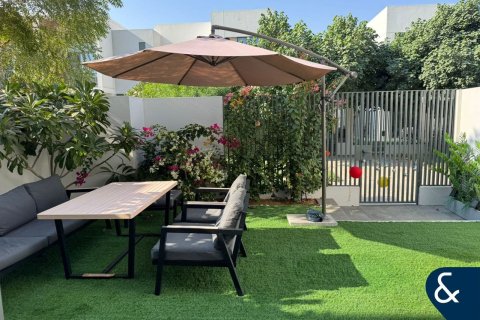 Villa in Arabian Ranches 3, Dubai, UAE 3 bedrooms, 145 sq.m. № 698153 - photo 10