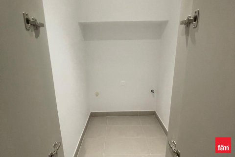 Villa in Dubai, UAE 3 bedrooms, 135.2 sq.m. № 705889 - photo 8
