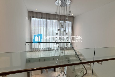 Vila na Yas Island, Abu Dhabi, UAE 4 spavaće sobe, 663.2 m2 Br. 651827 - Slika 7