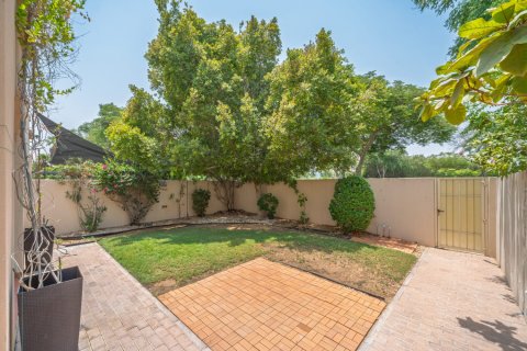 The Springs, Dubai, UAE의 임대용 타운하우스 침실 2개, 241제곱미터 번호 738692 - 사진 22