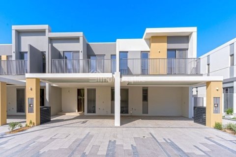 Vilă în Tilal Al Ghaf, Dubai, EAU 4 dormitoare, 219 mp.  №738694
