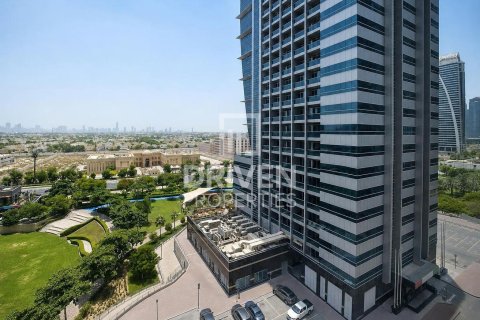 Apartment in Jumeirah Lake Towers, Dubai, UAE 1 bedroom, 74.04 sq.m. № 743820 - photo 11