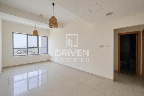 Apartment in Jumeirah Lake Towers, Dubai, UAE 1 bedroom, 74.04 sq.m. № 743820 - photo 2