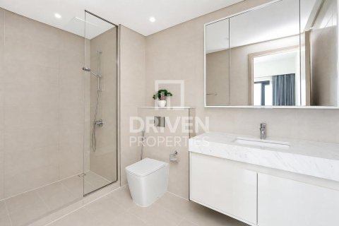 Apartment til salg i Downtown Dubai (Downtown Burj Dubai), Dubai, UAE 2 soveværelser, 101.17 kvm № 755662 - foto 13