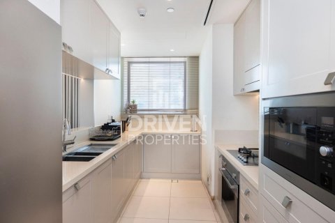 Müüa korter asukohaga Downtown Dubai (Downtown Burj Dubai), Dubai, AÜE: 2 magamistoaga, 134.8 m² Nr 755658 - pilt 9