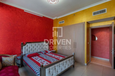 Müüa korter asukohaga Downtown Dubai (Downtown Burj Dubai), Dubai, AÜE: 3 magamistoaga, 191.38 m² Nr 755659 - pilt 11