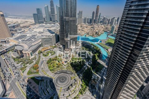 Müüa korter asukohaga Downtown Dubai (Downtown Burj Dubai), Dubai, AÜE: 3 magamistoaga, 191.38 m² Nr 755659 - pilt 17