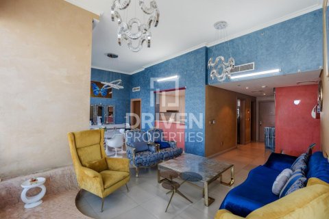 Müüa korter asukohaga Downtown Dubai (Downtown Burj Dubai), Dubai, AÜE: 3 magamistoaga, 191.38 m² Nr 755659 - pilt 7