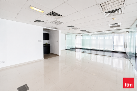 Biuro do wynajęcia w Dubai, ZEA 130 mkw., nr 713109 - zdjęcie 9