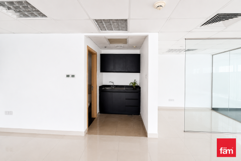 Biuro do wynajęcia w Dubai, ZEA 130 mkw., nr 713109 - zdjęcie 7