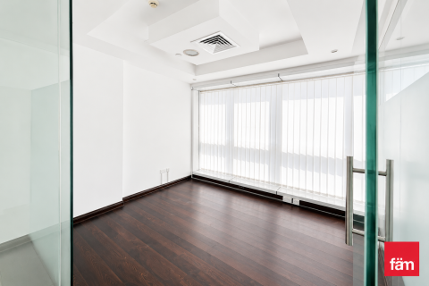 Biuro do wynajęcia w Dubai, ZEA 130 mkw., nr 713109 - zdjęcie 11