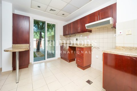 Vila di Arabian Ranches 2, Dubai, UEA 2 kamar tidur, 173.19999193 m2 nomor 703256 - foto 4