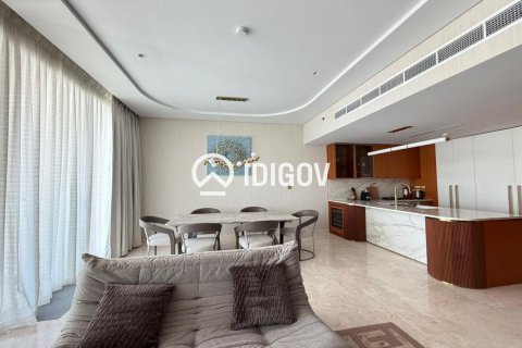 Palm Jumeirah, Dubai, संयुक्त अरब अमीरात में अपार्टमेंट, 2 बेडरूम, 137.03 वर्ग मीटर, संख्या 739167 - फ़ोटो 2
